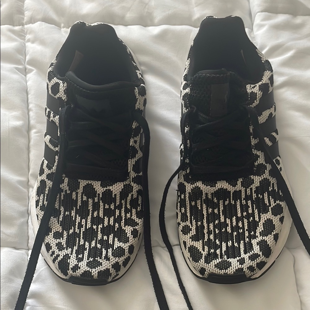 Black And White Patterned Adidas - image 1